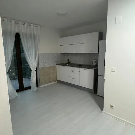 Alisha Apartman Cazin